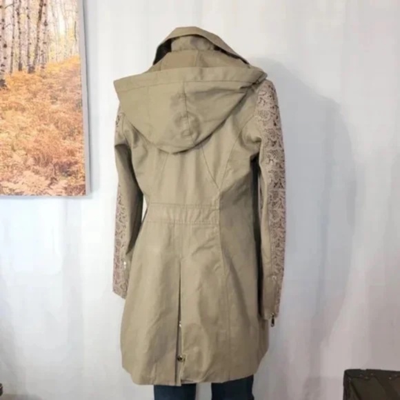 Dawn Levy Lia Lace Sleeve Hooded Utility Jacket - Picture 13 of 16